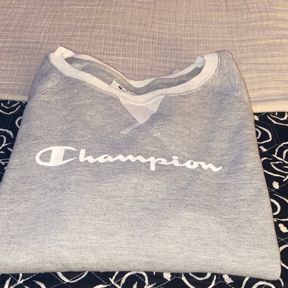 Champion Gray & White Crewneck Sweatshirt